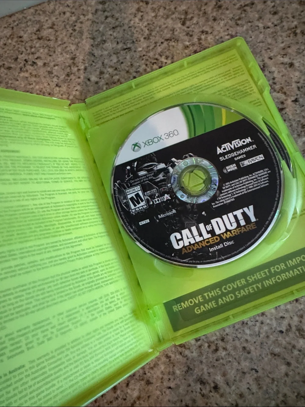 Call of Duty Xbox 360 Game Bundle - Green Cases